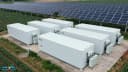 Almacenamiento solar 2026: claves, récords y baterías
